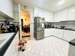 Gold Coast Condo (D5), Condominium #549138881